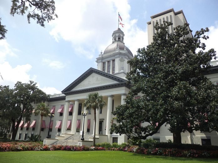 Florida’s_Historic_Capitol_and_Florida_State_Capitol_1 Photo of Florida’s Historic Capitol and Florida State Capitol