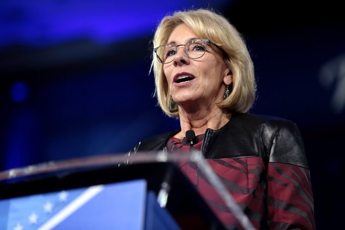 betsy-devos