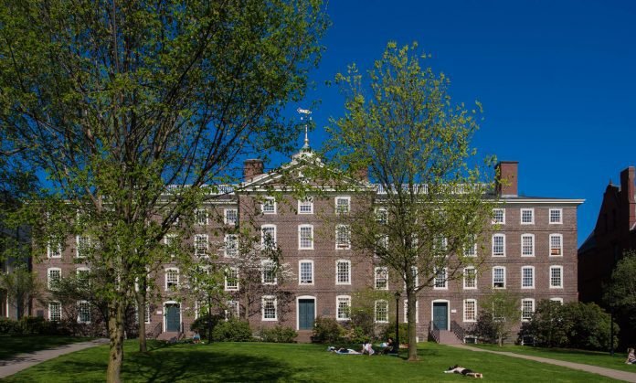 Brown's University Hall in 2007 Photo of the University Hall at Brown University